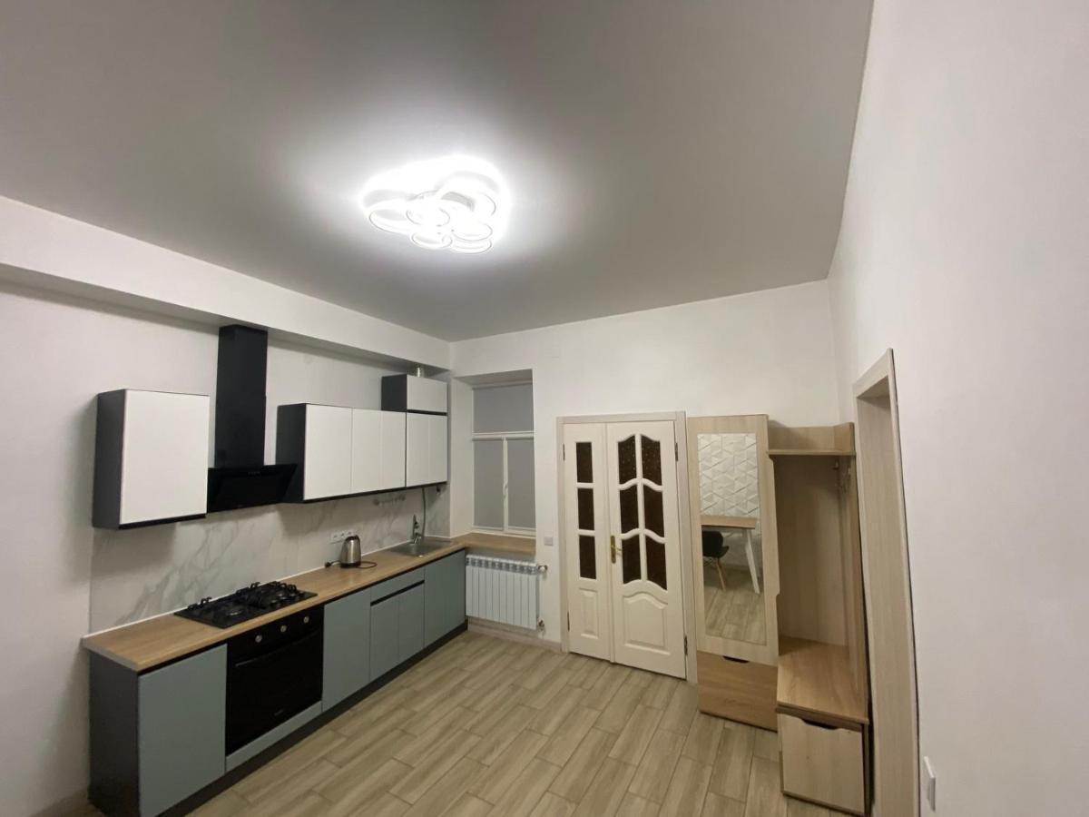 Vodna White Apartment Львів Екстер'єр фото