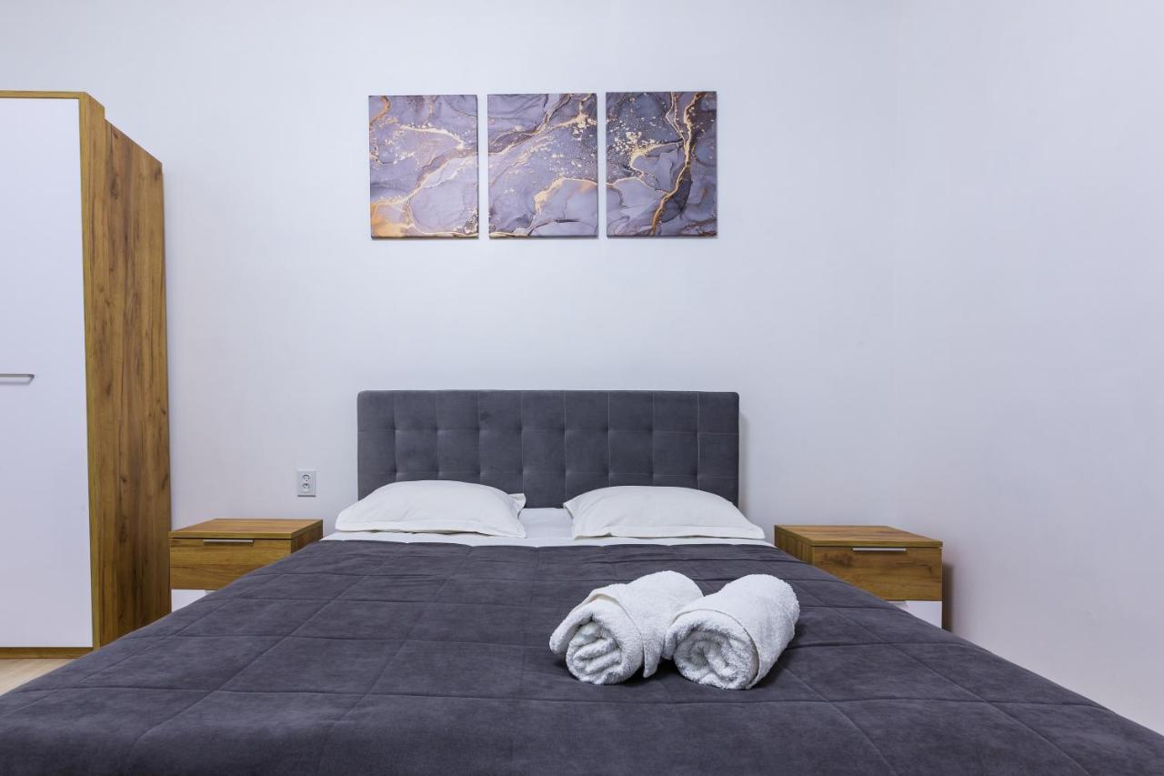 Vodna White Apartment Львів Екстер'єр фото